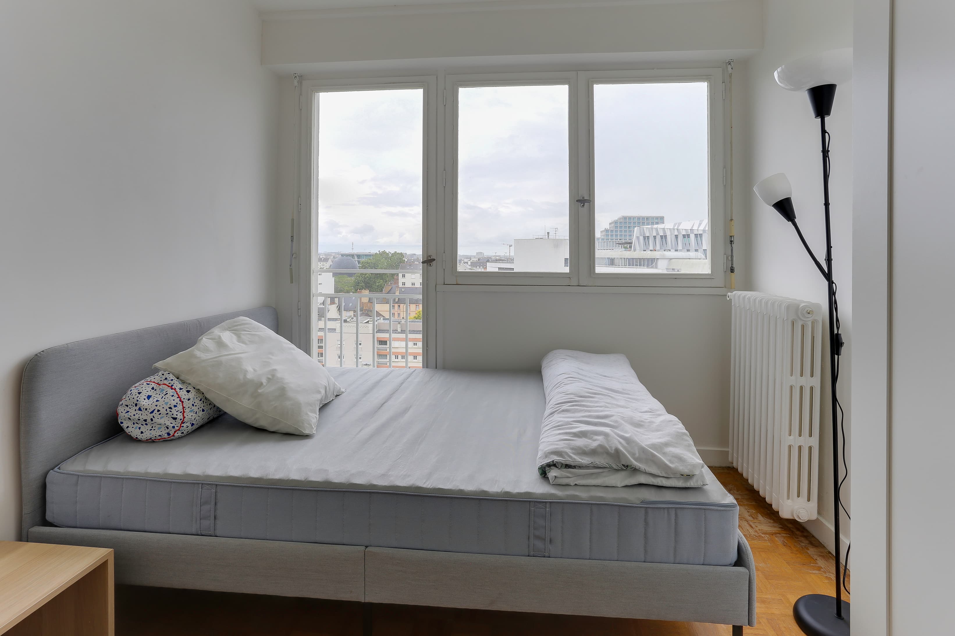 Chambre libre en colocation - Rennes Centre